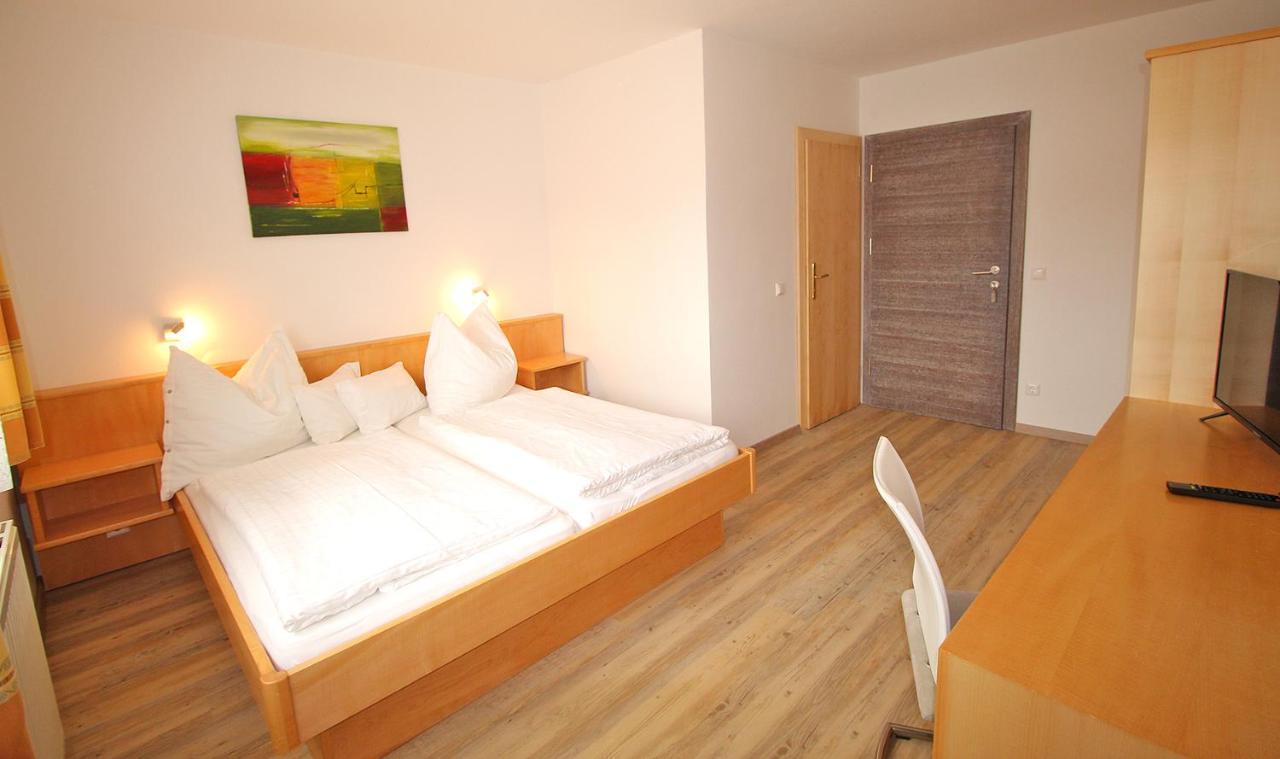 Ferienwohnung "Haus Falle" Schiefling am See Exterior photo
